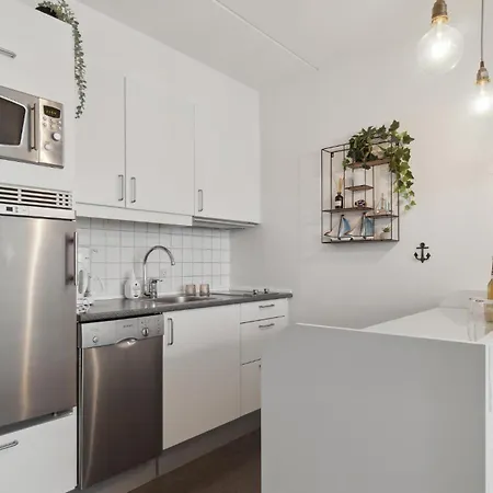 1 Bedroom Awesome In * Allinge-Sandvig